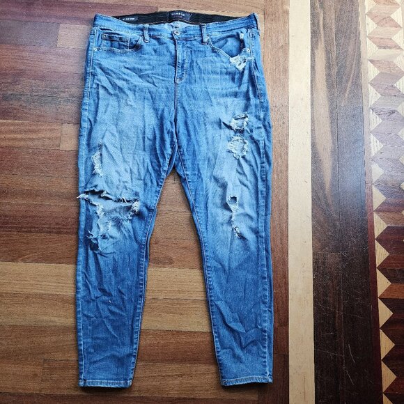 Torrid Sky High Skinny Ripped Jeans Size 18 - Picture 1 of 16